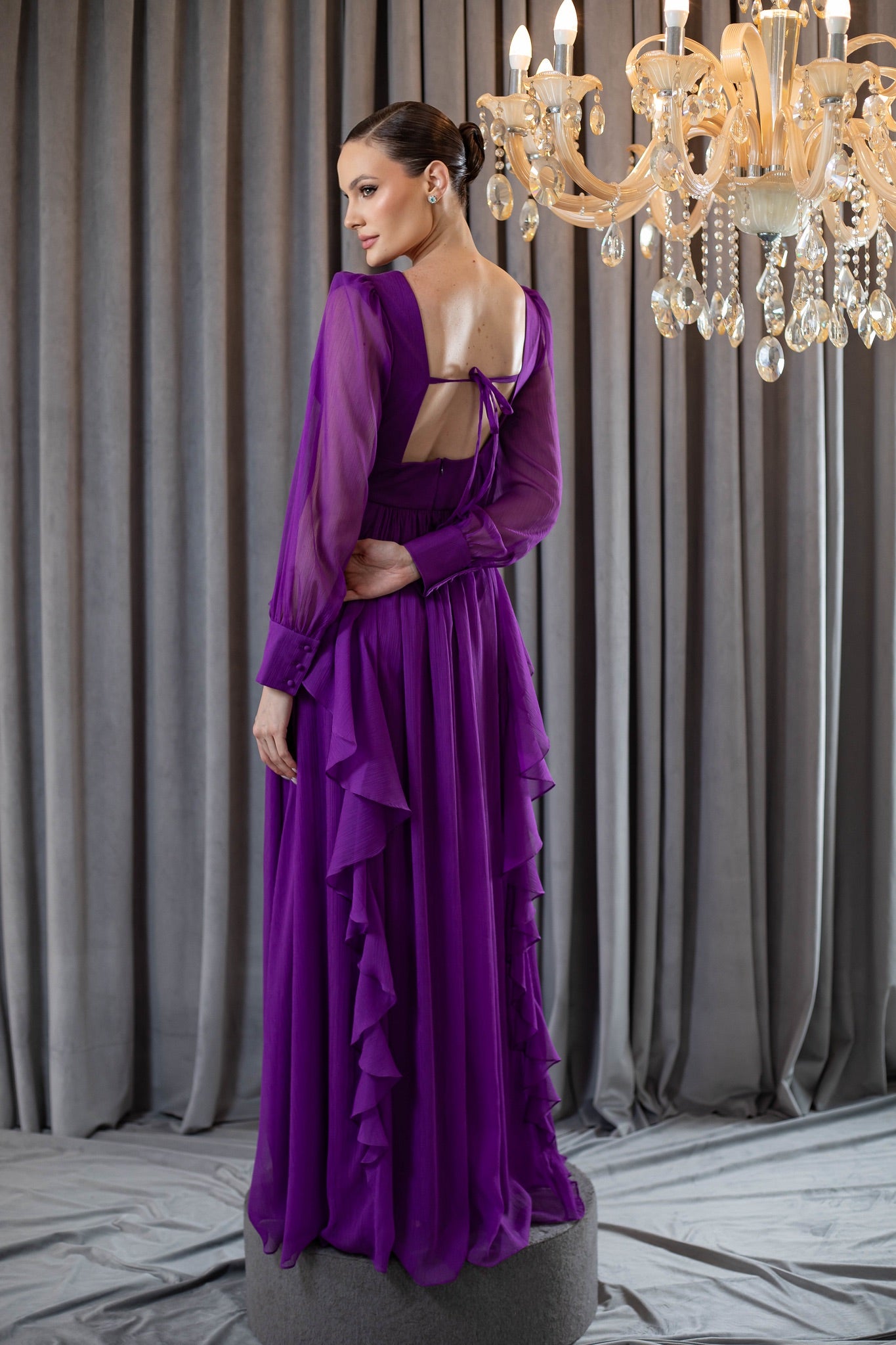 Vestido de Festa Longo Roxo em Chiffon com Mangas Longas