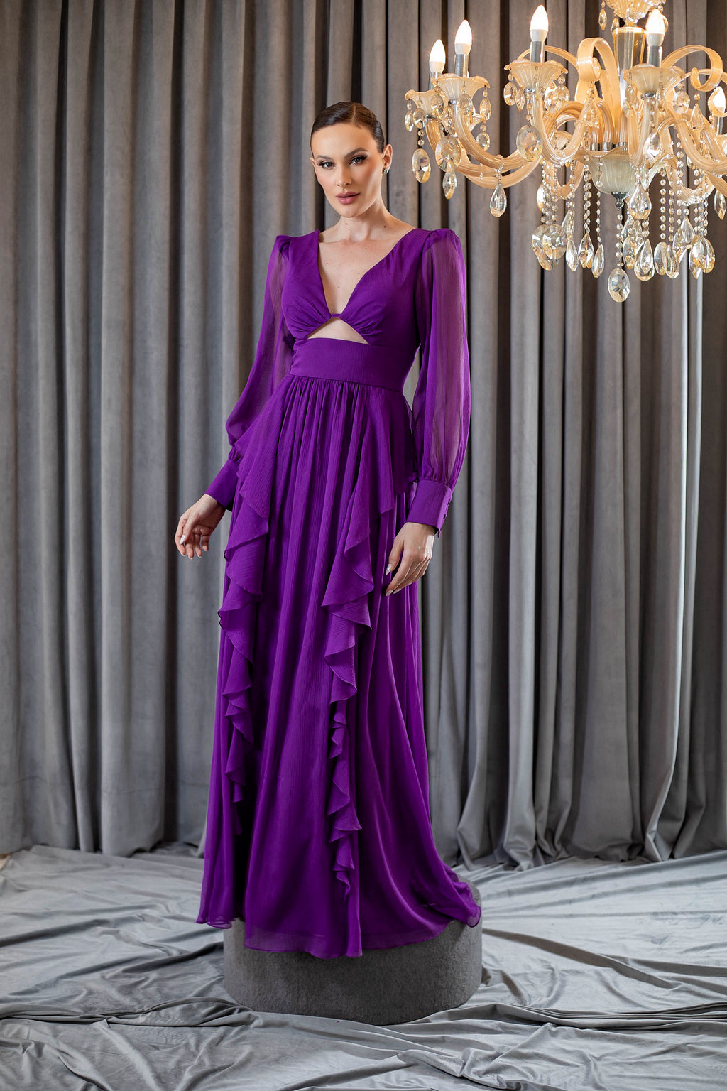 Vestido de Festa Longo Roxo em Chiffon com Mangas Longas